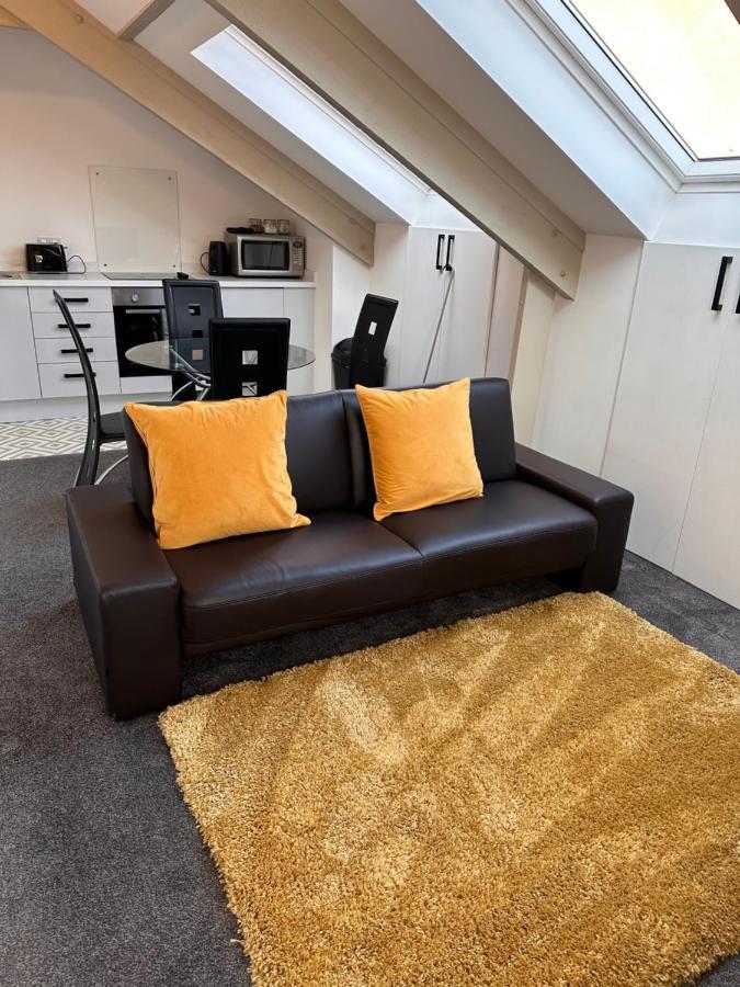 City Blessed Apartment 4 With Free Parking 노스쉴즈 외부 사진