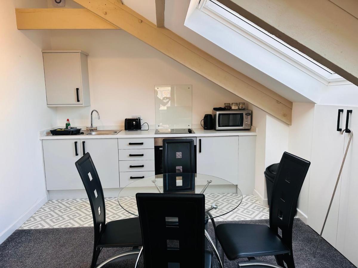 City Blessed Apartment 4 With Free Parking 노스쉴즈 외부 사진